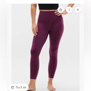 Athleta Salutation stash Pocket 7/8 Leggings Burgundy NWT